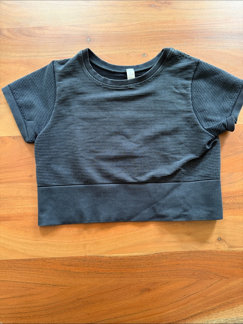 Women’s Offline by Aire Short Sleeve Ribbed Crop Top - Black